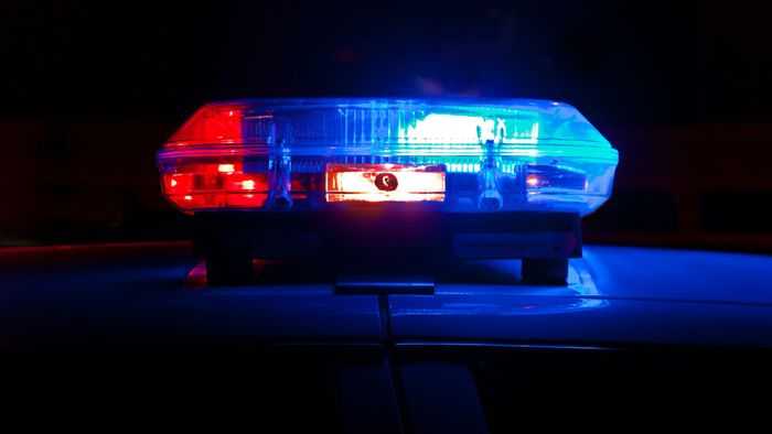Bombafenyegetés kapott egy iskola, hazaküldték a diákokat