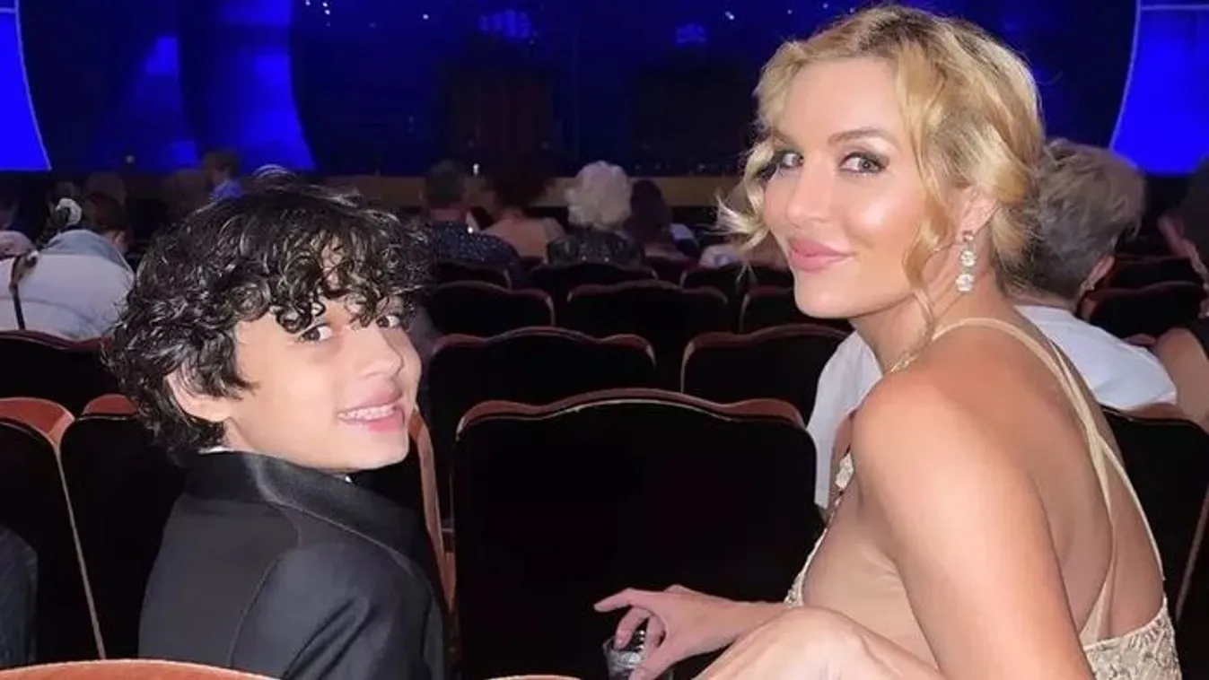 Egy édesanya fel akarja éleszteni a fiát, aki öngyilkos lett