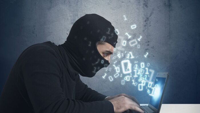 Internetes csalók: ukránok vadásznak gyanútlan magyarokra a neten