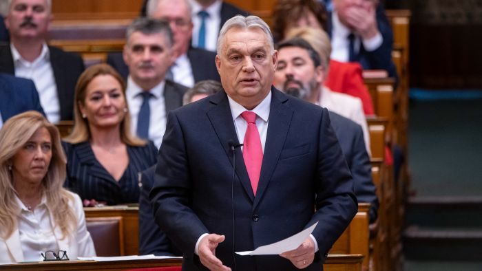 Orbán Viktor megvédi saját nemzetének értékeit