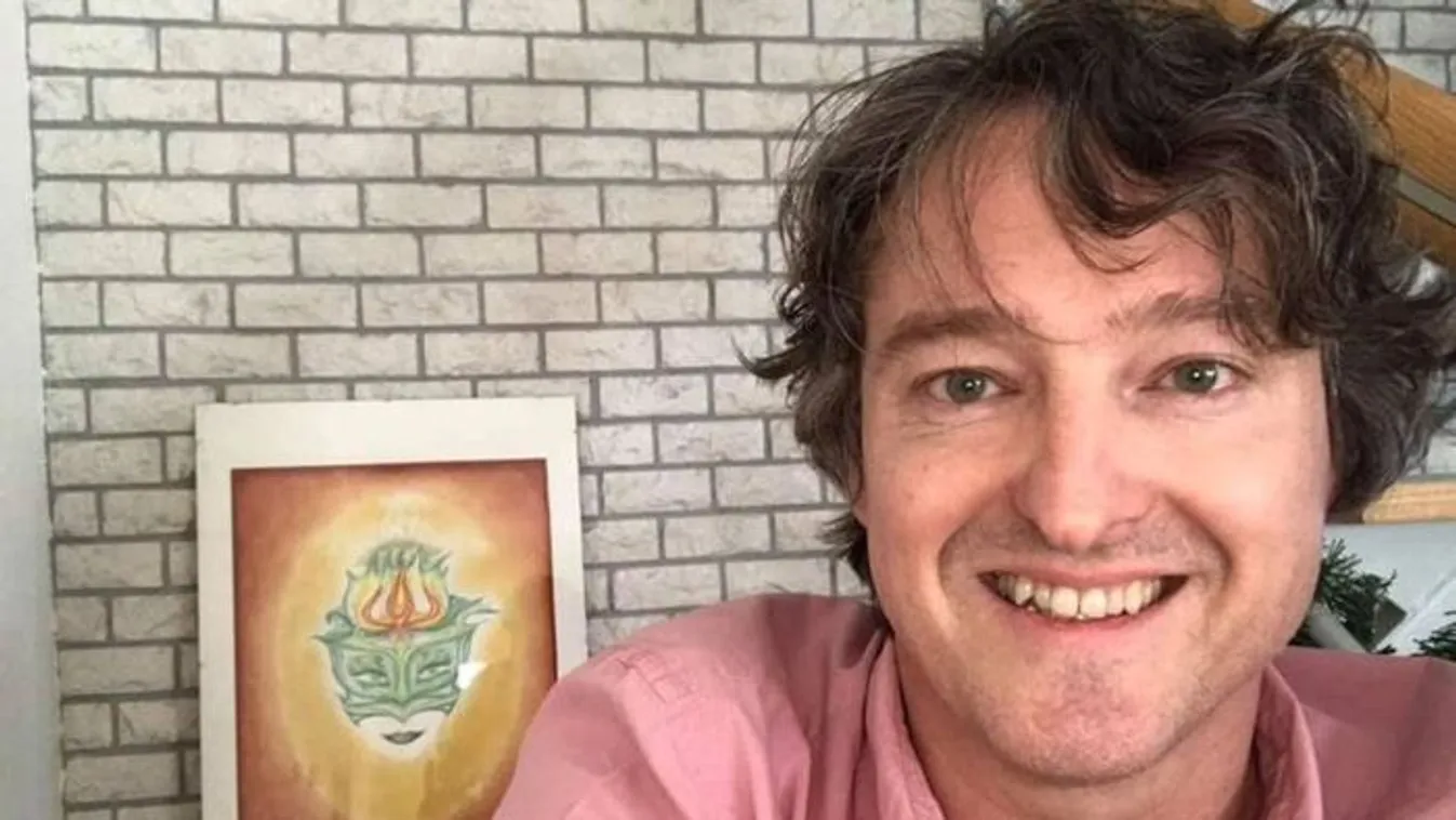 Lopással vádolták meg az 54 éves magyar színészt