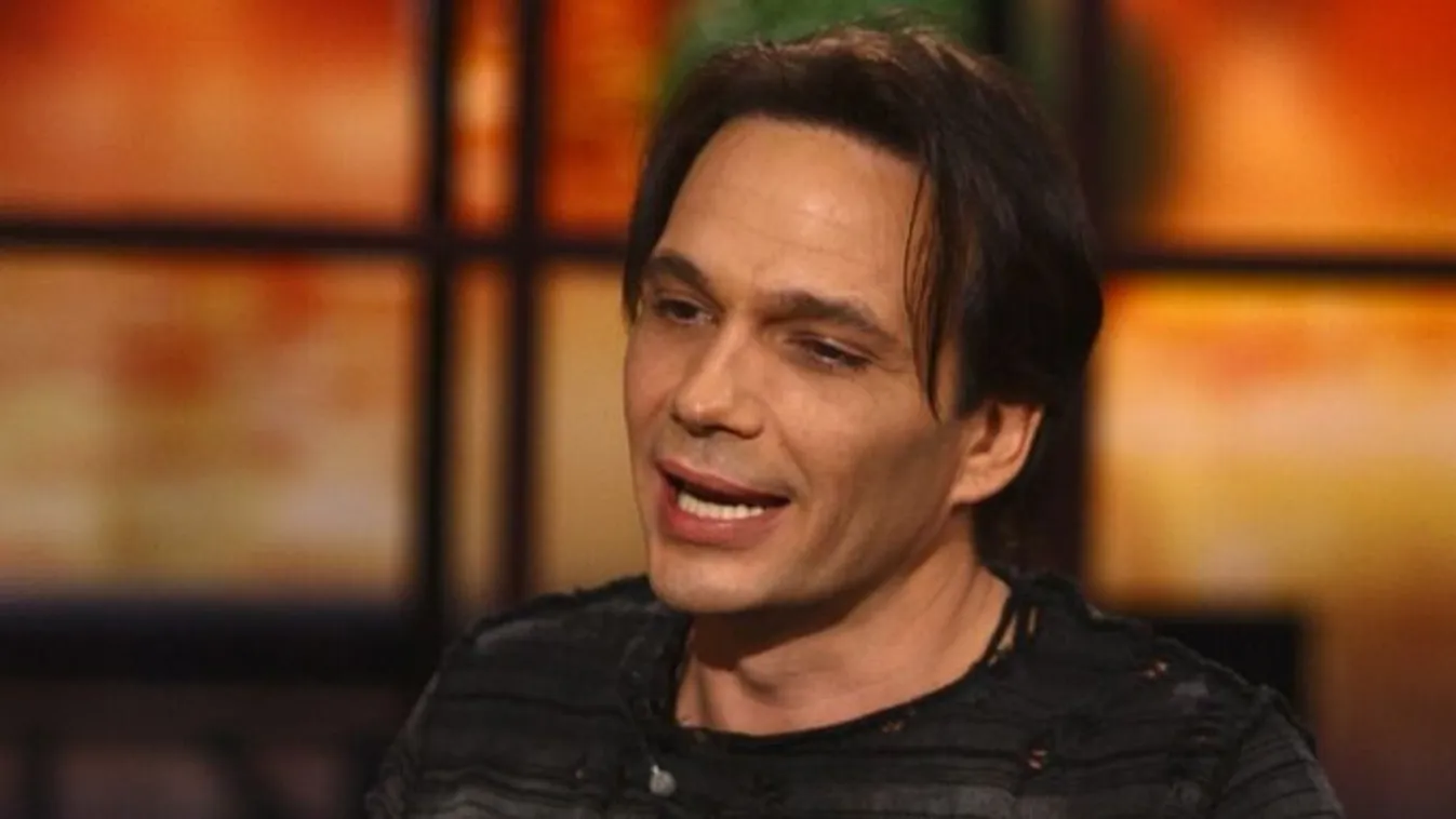 Mester Tamás egyedüllétről, családról, halálról beszélt