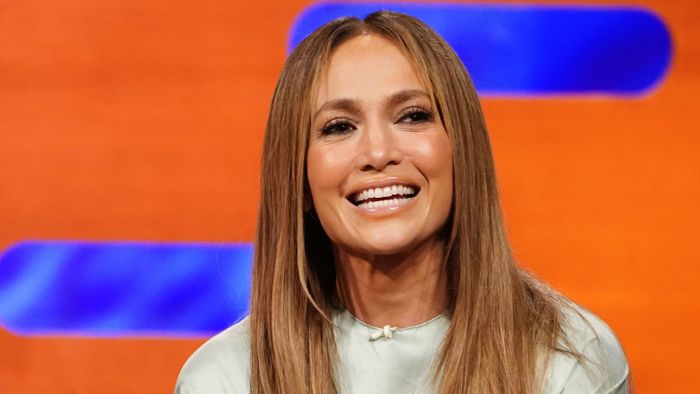 Bomba testet villantott Jennifer Lopez