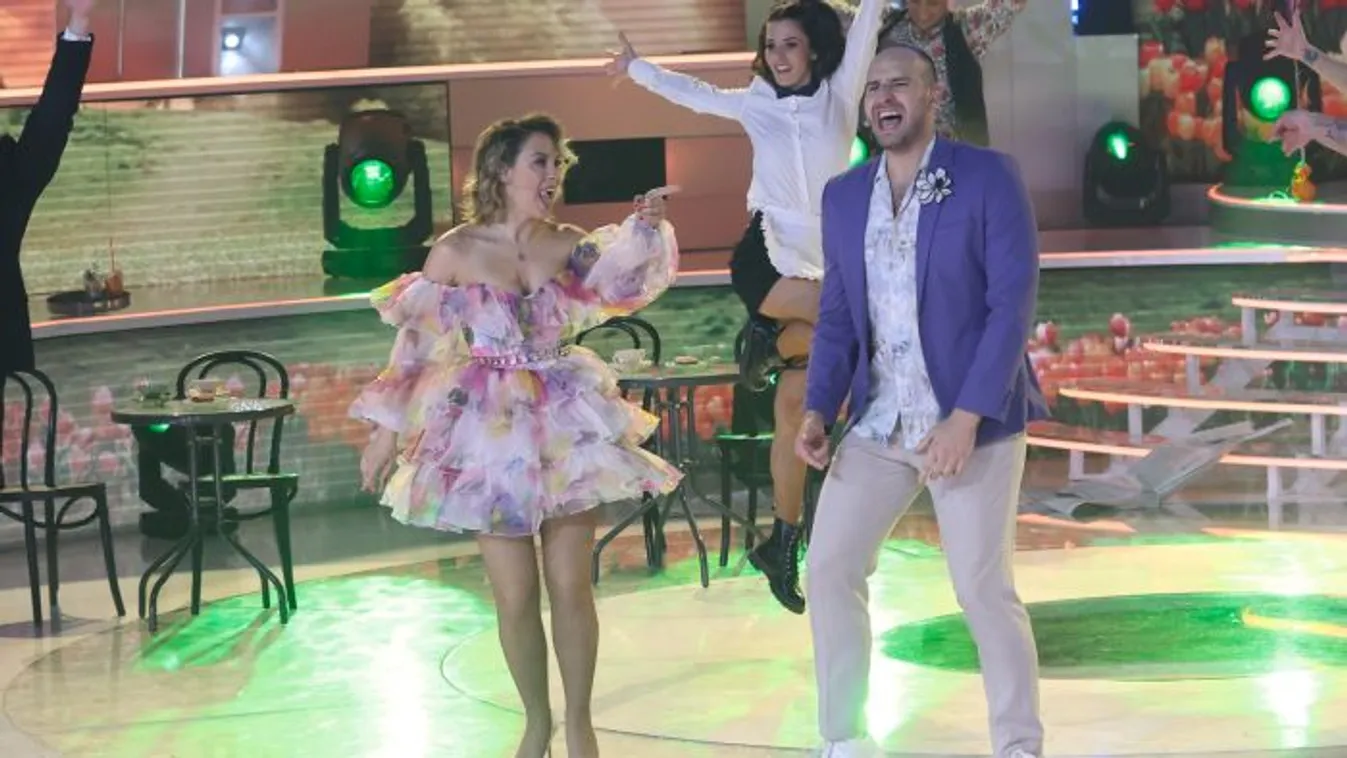 Nagy a feszültség a Nagy Duettben, egy pár nem érkezett meg
