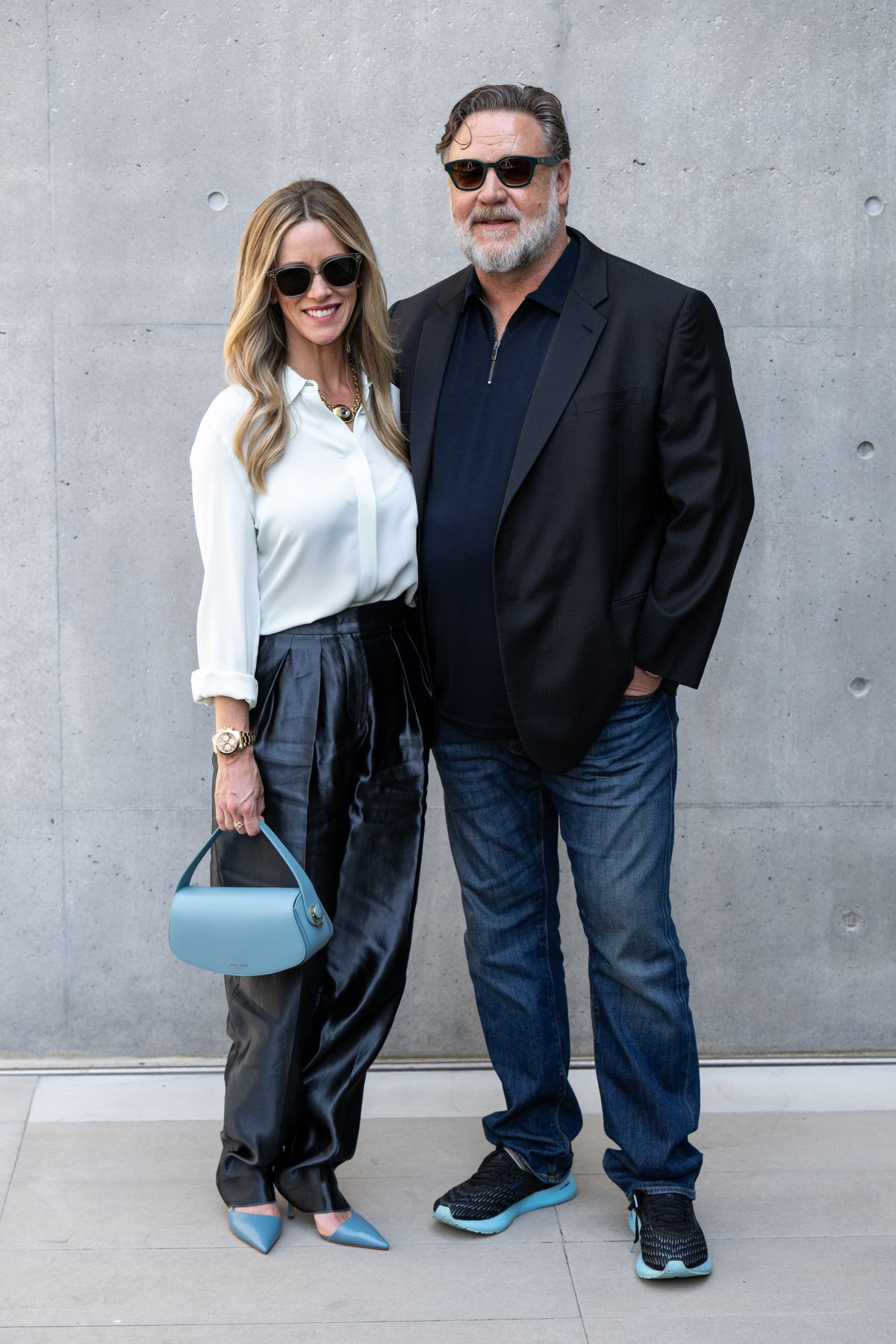 Russell Crowe-t gatyába akarja rázni a menyasszonya, hogy az esküvőjükre ne legyen ilyen lelakott - RIPOST
