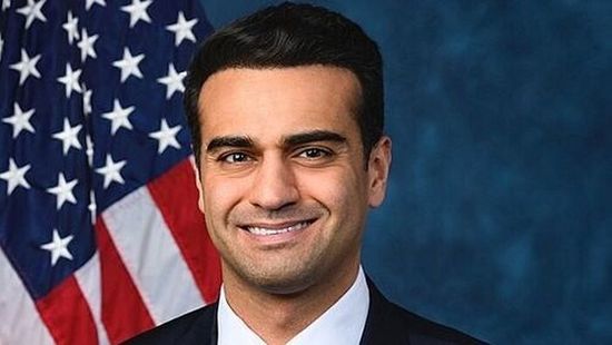 Itt a bejelentés: Amerikai békepárti kongresszusi képviselő a CPAC Hungary színpadán