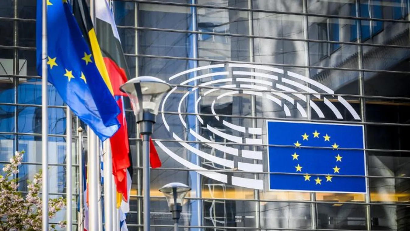 Brüsszel megpróbálja félreállítani politikai ellenfeleit