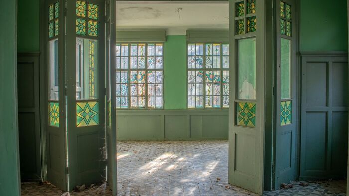 Így fest az eldugott, egykor arisztokrata villa ma - Galéria