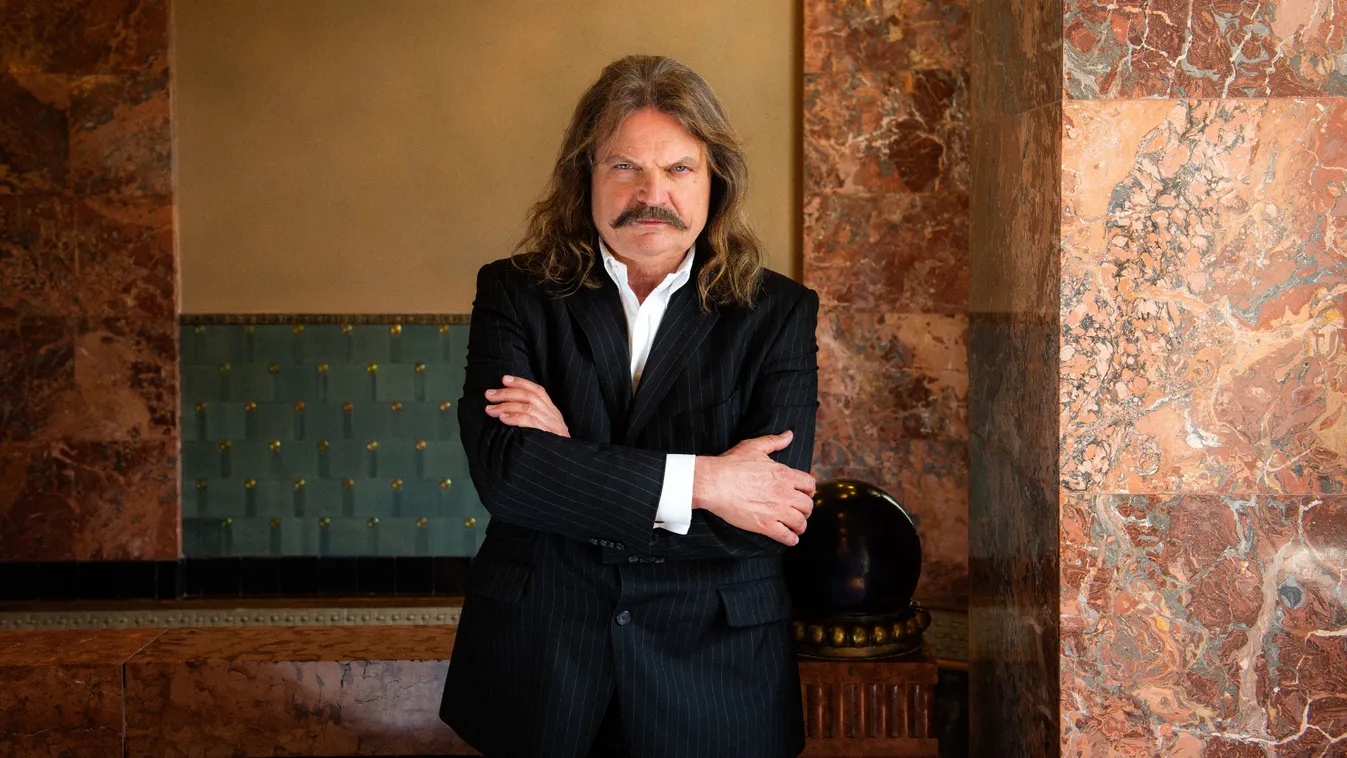 Felejthetetlen pillanatok várnak a közönségre augusztus 21-én, Budapesten a Szentháromság téren