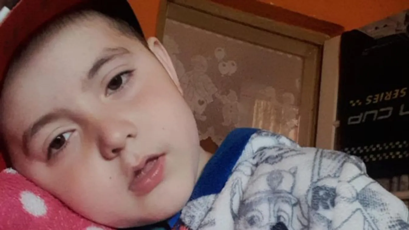 Újabb műtét előtt áll Dányi Tomika, ráadásul brutális összegre is szükségük van