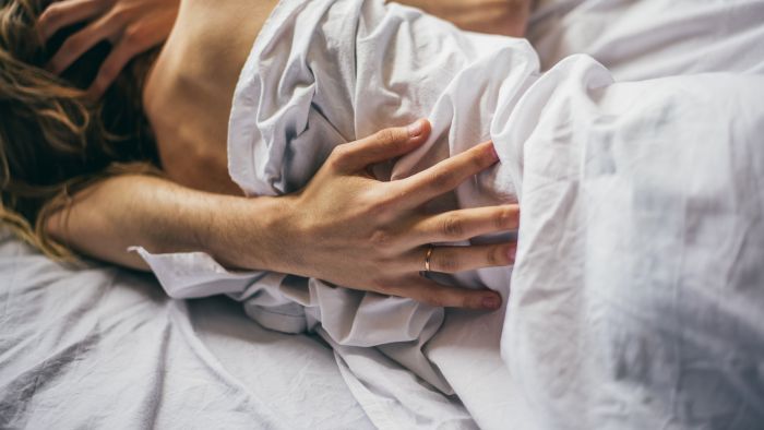 Nem meri otthagyni a családját a szeretőjéért a férfi