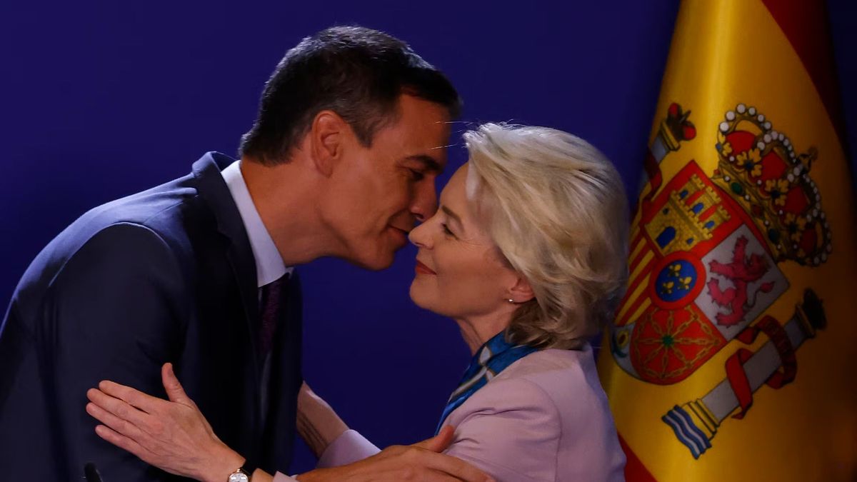 Három új hivatalos nyelve lehet az Európai Uniónak