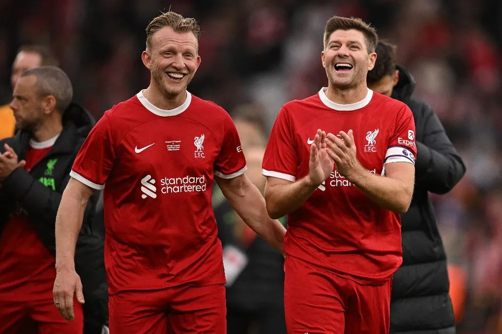 Dirk Kuyt, Steven Gerrard, Liverpool FC