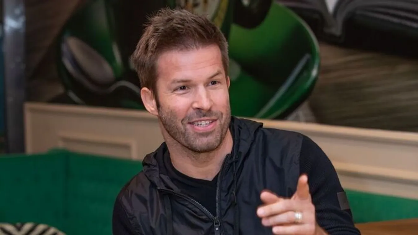 A Rádió 1 Sebestyén Balázs pukijától volt hangos