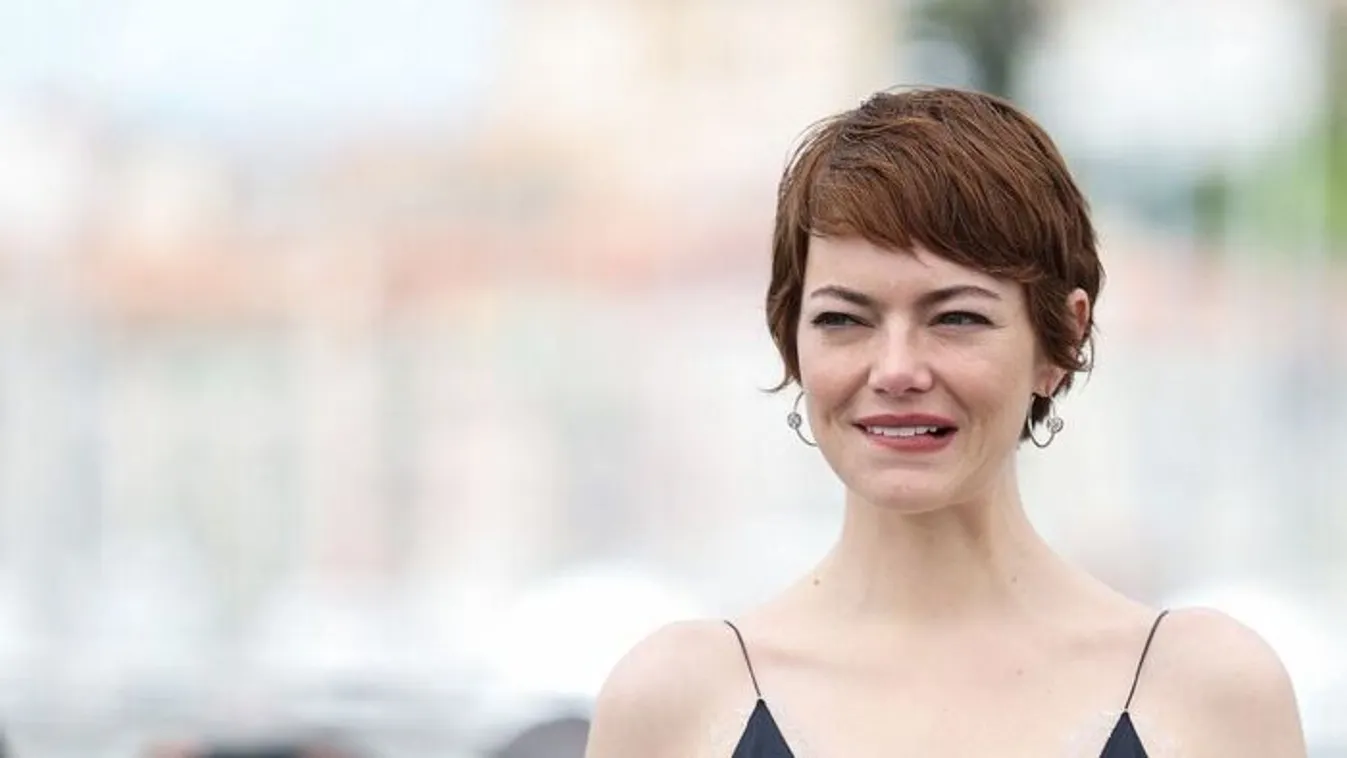 Emma Stone tökéletes választ adott a riporternek