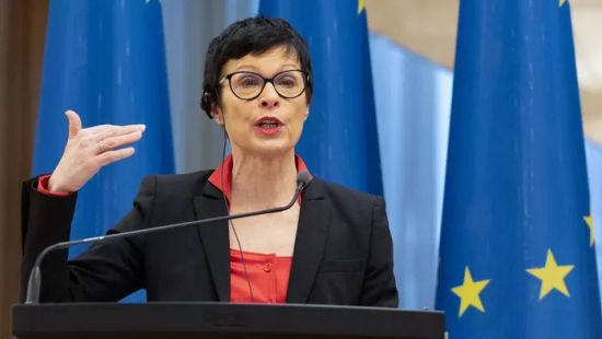 AZ EU bővítési biztosa gőzerővel nyomja Ukrajna csatlakozását