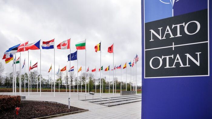 Brutális korrupciós botrány a NATO-ban