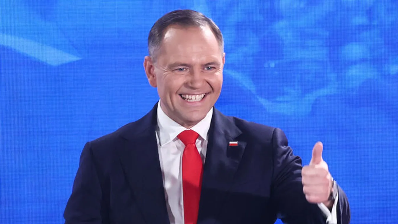 Zelenszkijnek  és Brüsszelnek is üzent Karol Nawrocki