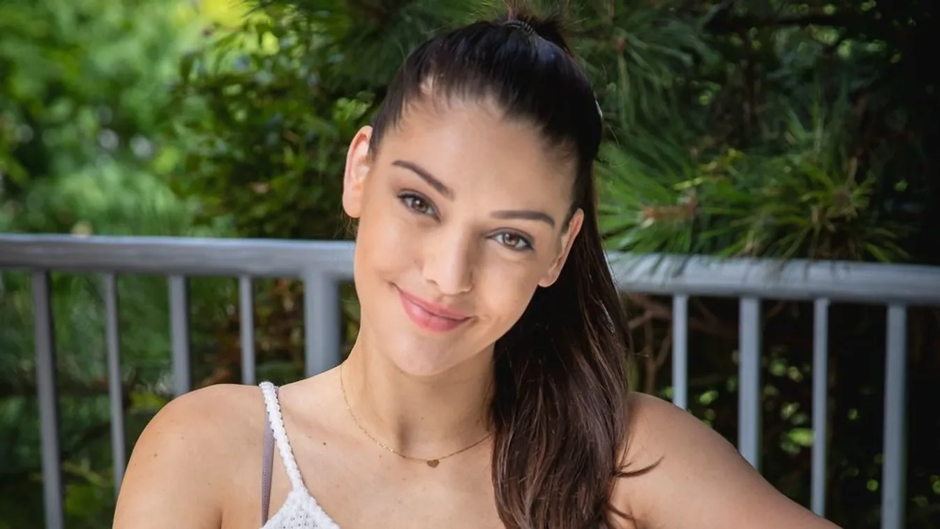 Szenzációs bejelentést tett Kulcsár Edina