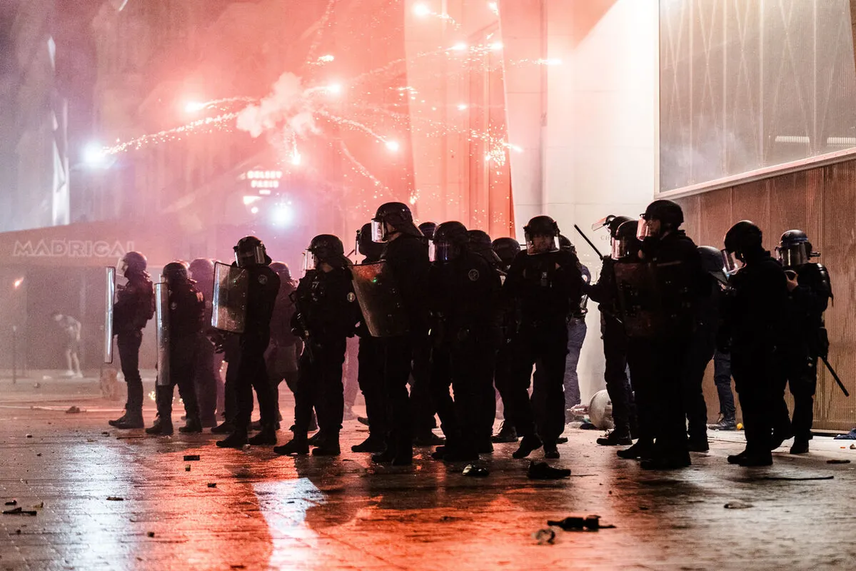 párizsi zavargások