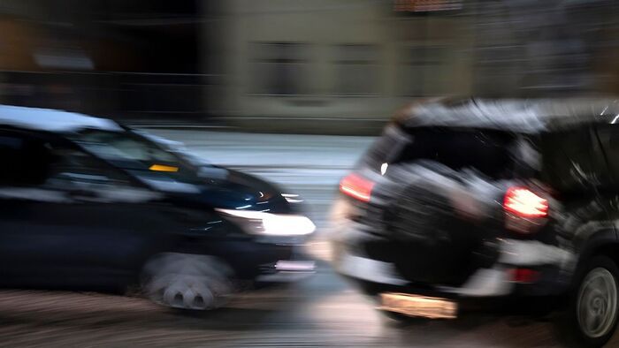 Két személyautó karambolozott a 71-es főúton