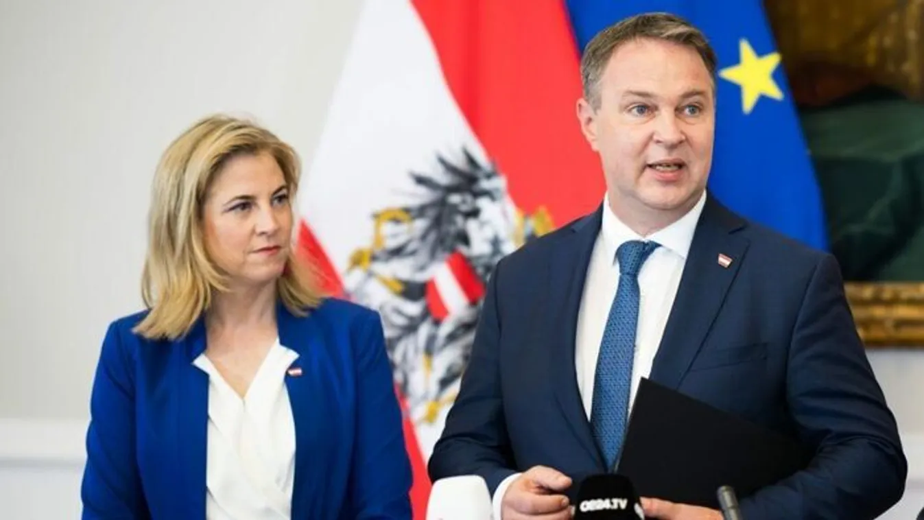 Ausztriában börtönbe zárnák a nemváltást ellenző szülőket