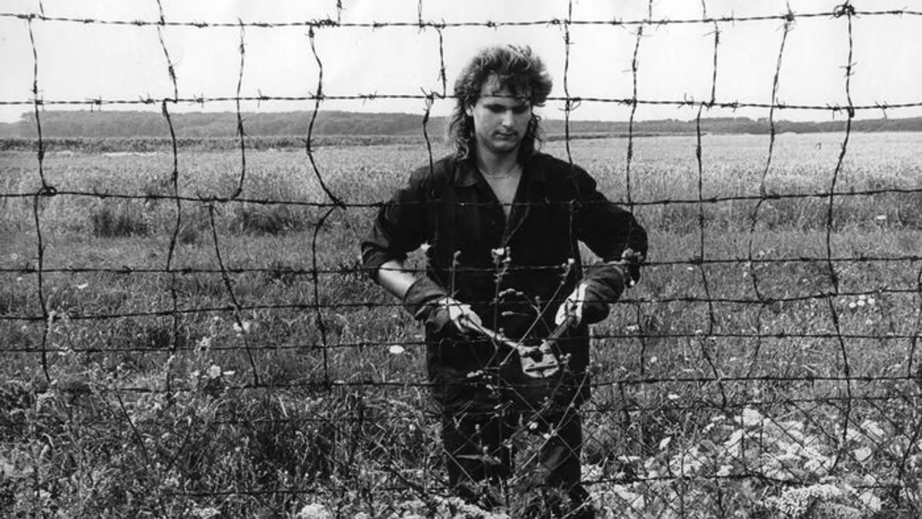 Így bontották le a vasfüggönyt Sopronnál – Galéria