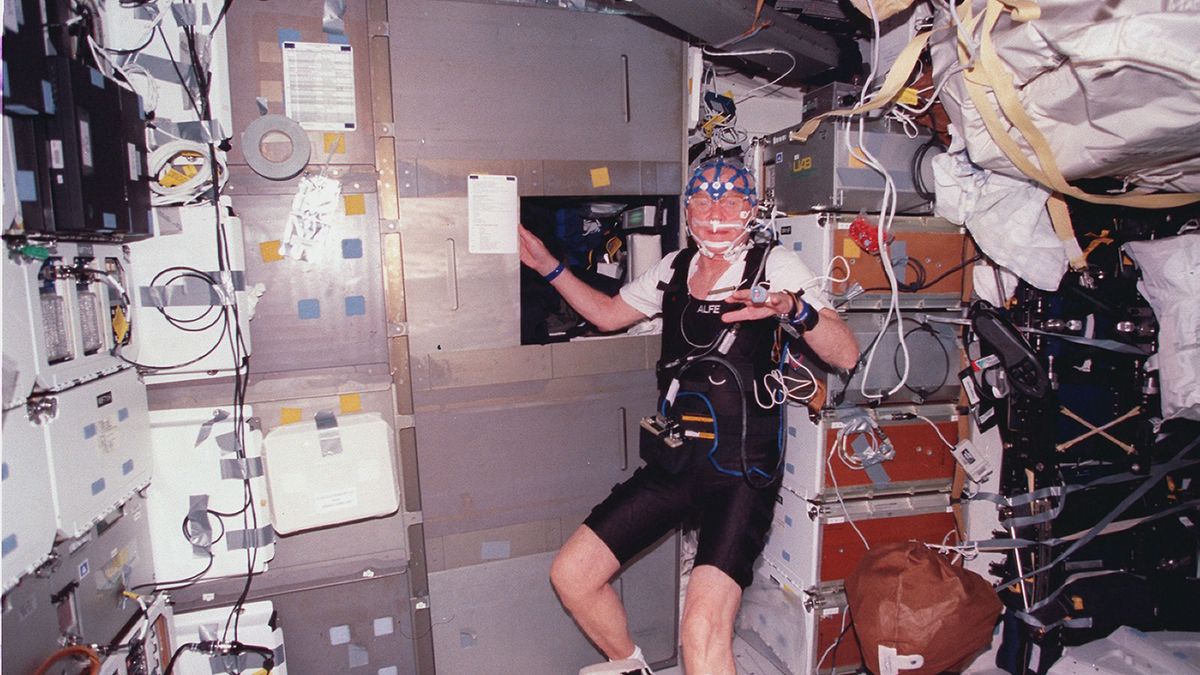 Ez az igazi álommeló: hihetetlen NASA-kísérletre keresnek jelentkezőket