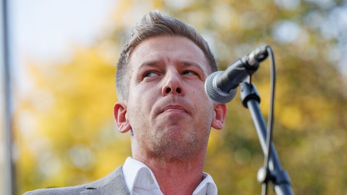 Magyar az EP-ben letagadta, hogy lehallgatta a feleségét