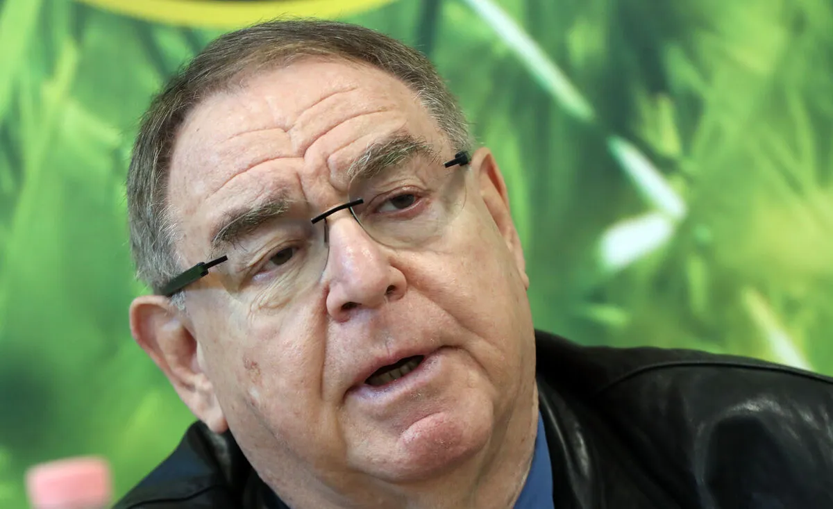 George F. Hemingway kipécézte a Fradit