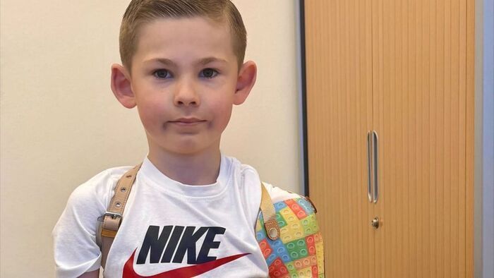 Lego kart kapott a 8 éves Tobi: „Imádja mutogatni”