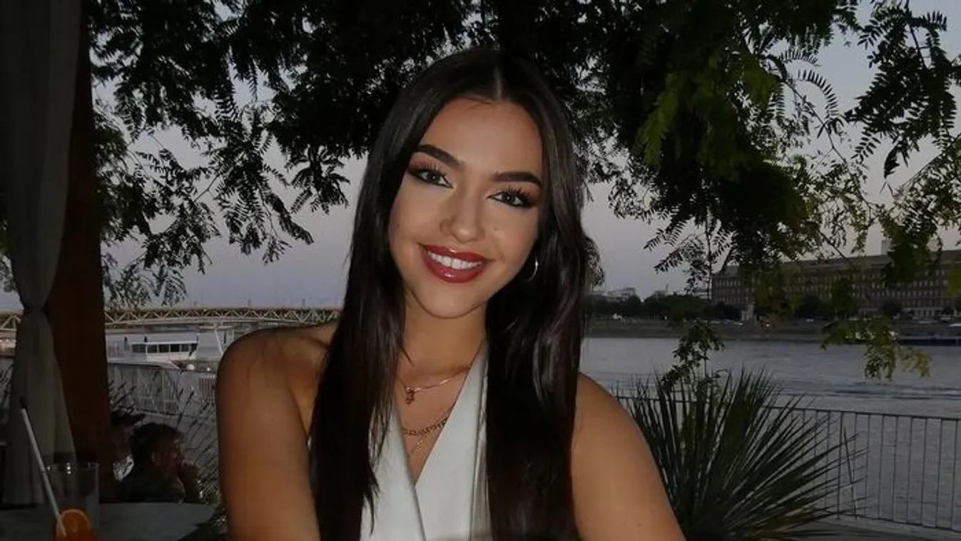  Katzenbach Andrea a világ legkisebb shortjában táncol