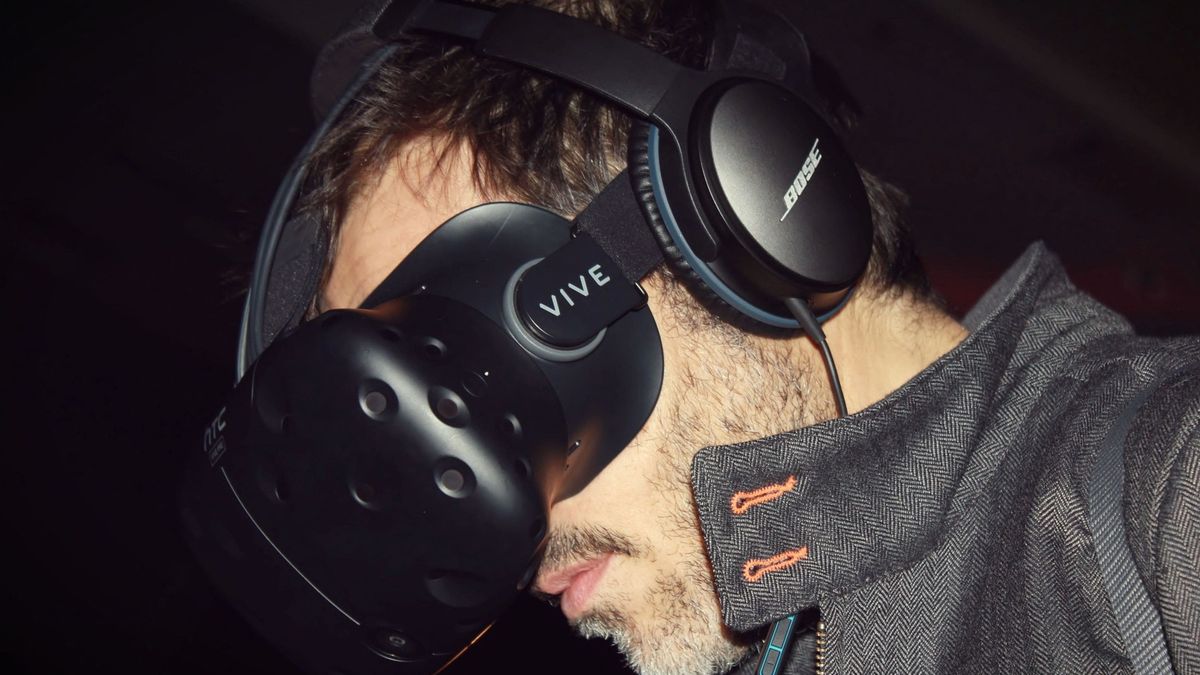 „A párom csak azért vett egy VR szemüveget, hogy azon nézzen pornót – gyakorlatilag megcsal engem”