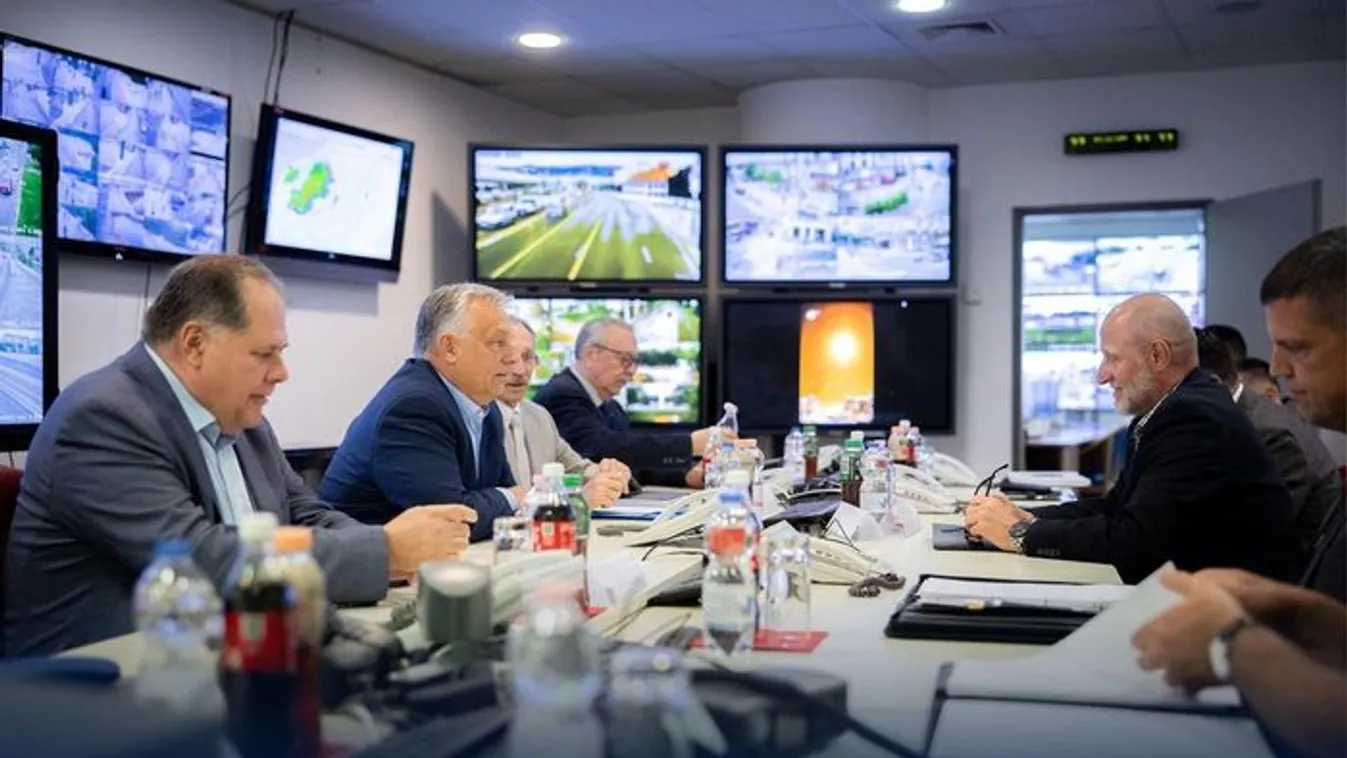 A háború miatt fokozott ellenőrzéseket rendelt el Orbán Viktor