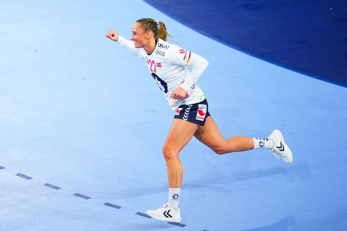 Camilla Herrem az utolsó előtti válogatott kézilabda-mérkőzését éppen a magyarok ellen játszotta a 2024-es Európa-bajnokságon