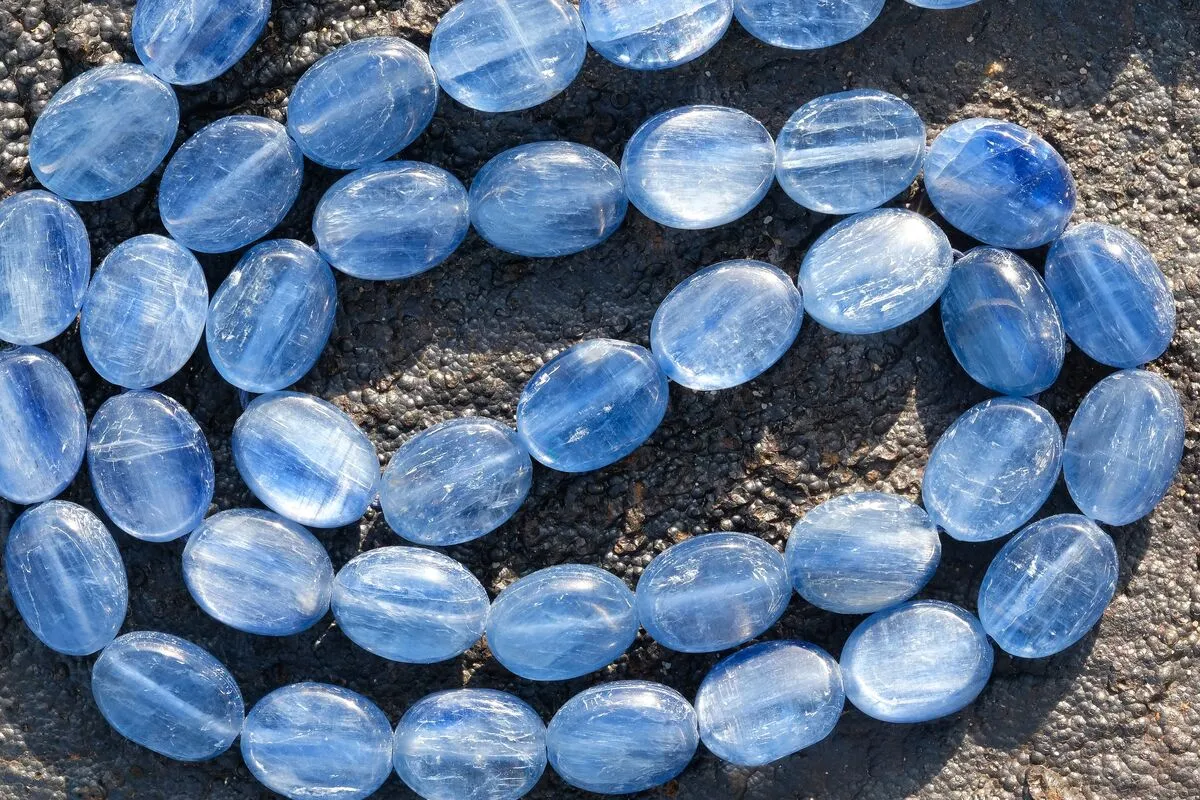 Kyanite,Is,Also,Known,As,Distene,,Reticite,,And,Cyanite.