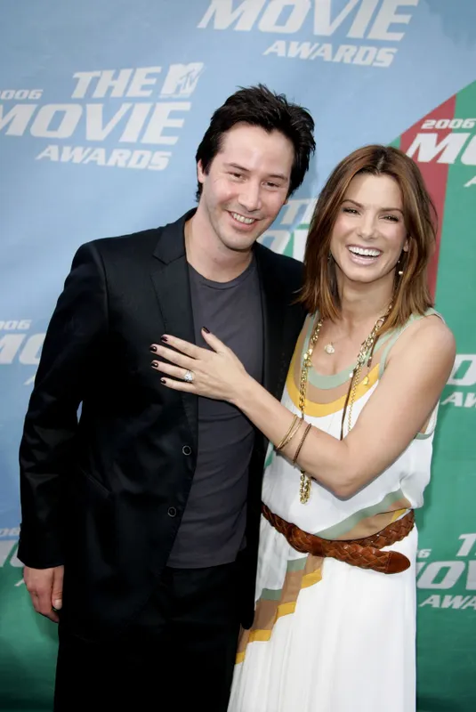 Keanu Reeves & Sandra Bullock Keanu Reeves & Sandra Bull