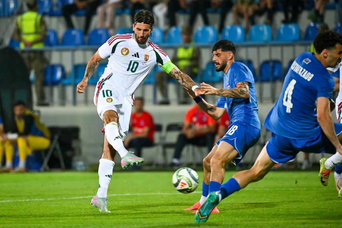 Szoboszlai Dominik szép támadás végén gólt lőtt az azeriek hálójába