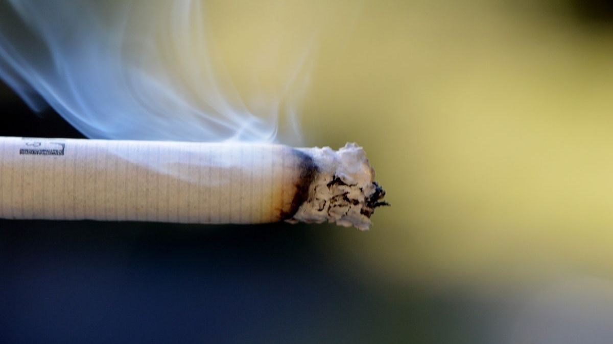 Európa évi 19 milliárd eurót veszít a feketepiacon - az illegális dohány súlyos károkat okoz