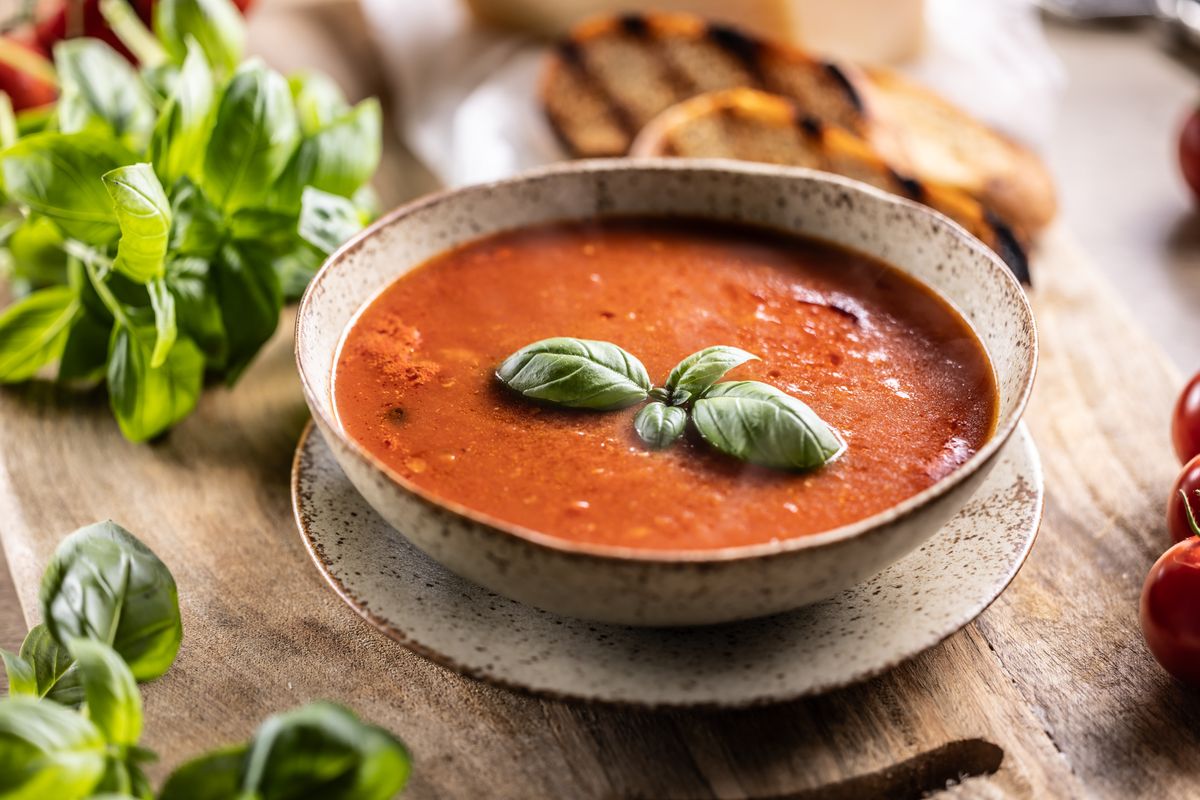 Healthy,Vegetarian,Tomato,Soup,With,Parmesan,And,Basil.,Italian,And