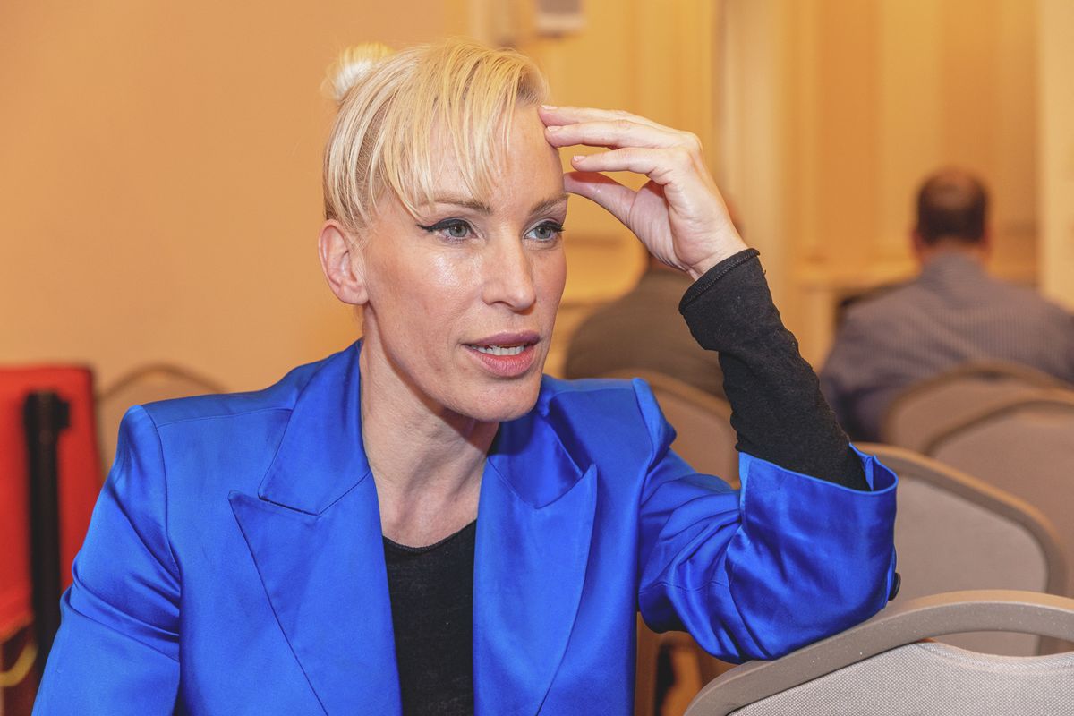 Pásztor Anna