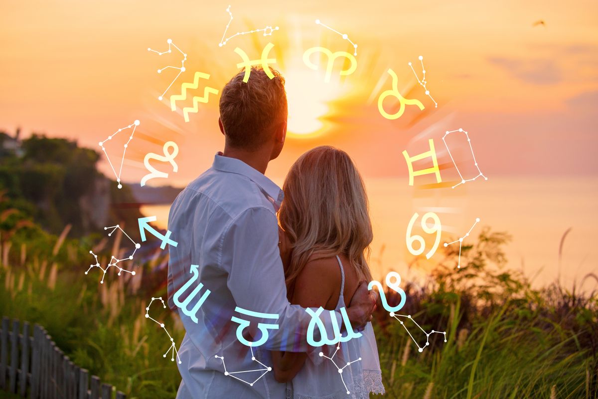 Romantikus vallomás /Concept,Of,Love,Compatibility,Between,Zodiac,Signs,And,Finding,Perfect