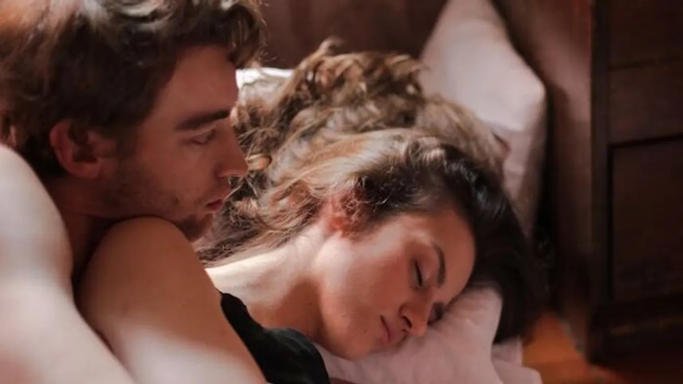 Kutyaugatásra ébredt a pár, nem sokon múlt az életük