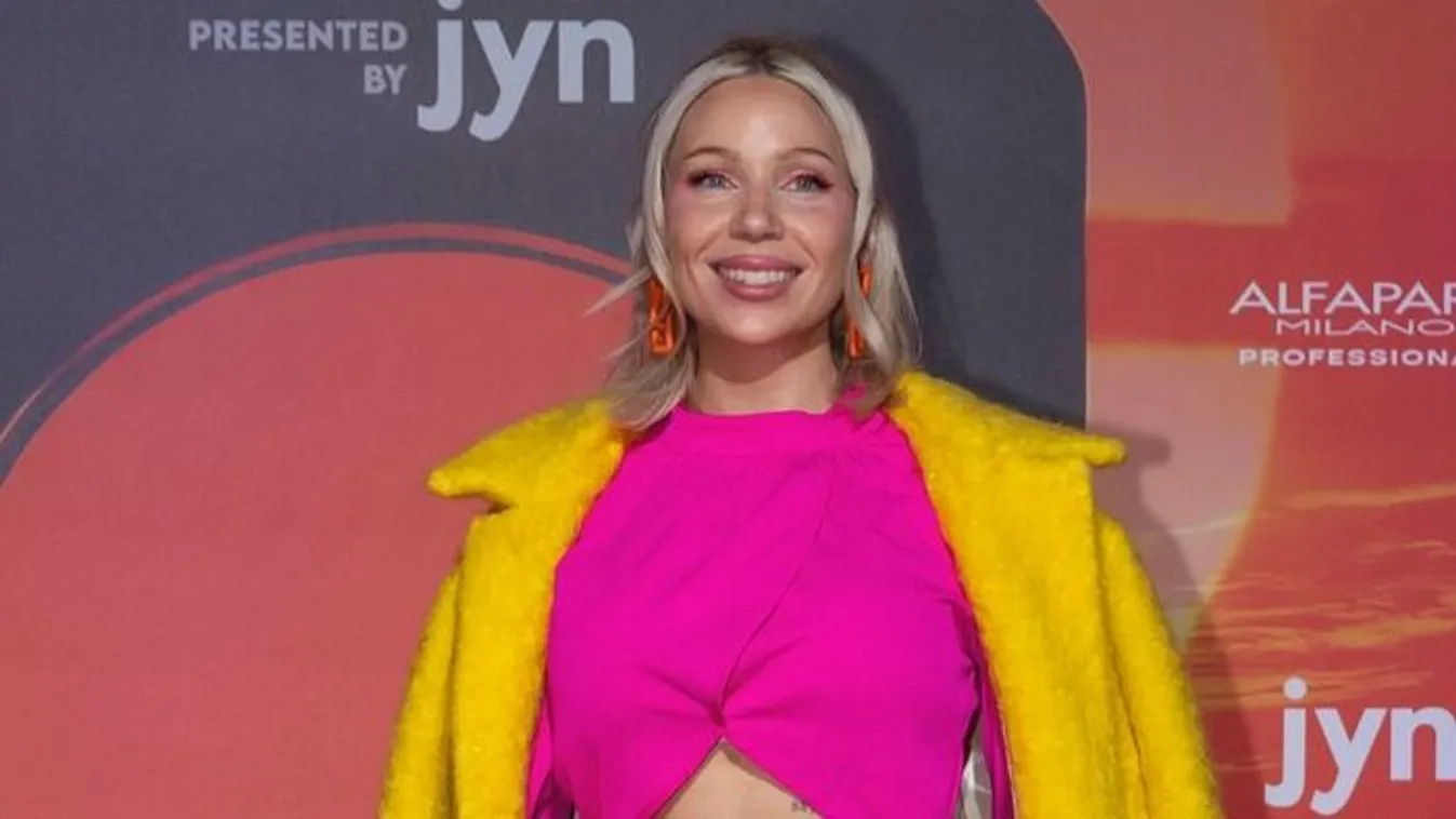 Miss Mood videójában beugatott a párjának!