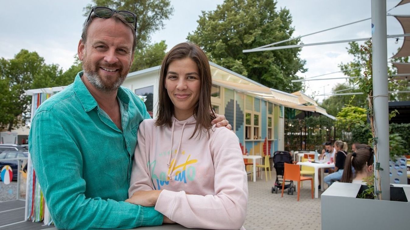 A sztárok már belecsaptak a nyárba: ugyanarra az úti célra szavazott Radics Gigi, Manuel és Ördög Nóra családja is