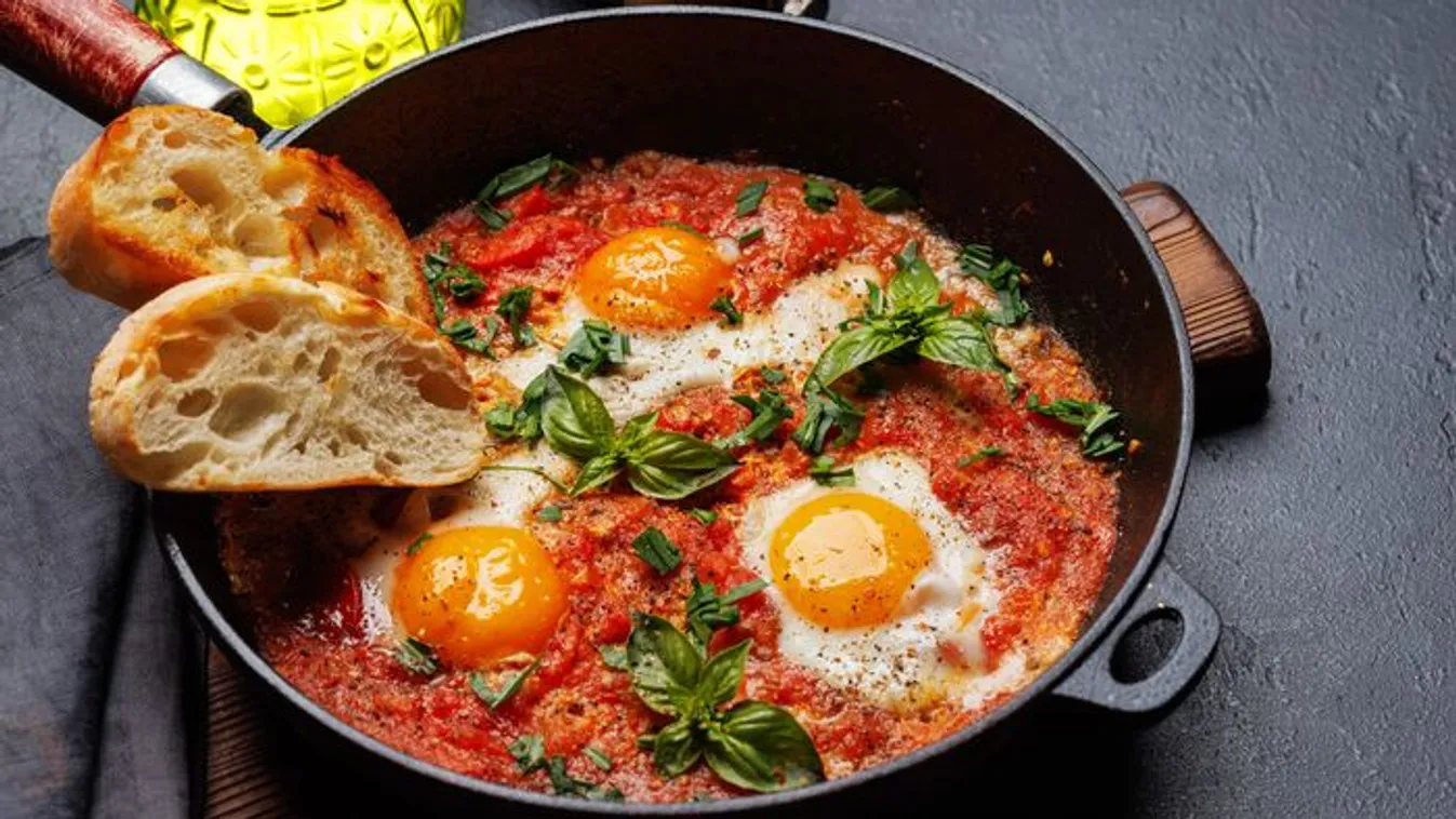 Egy extra csavar a lecsón: így készül a Shakshuka
