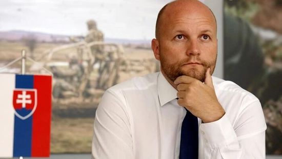 Ukrán támogatások miatt próbáltak őrizetbe venni egy volt minisztert Szlovákiában
