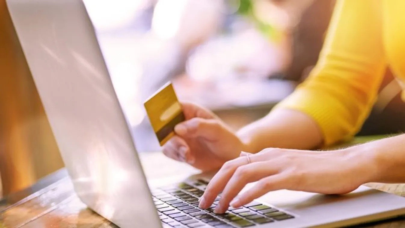 Nagyobb biztonságban lesz a pénzünk az ukrán online csalókkal szemben