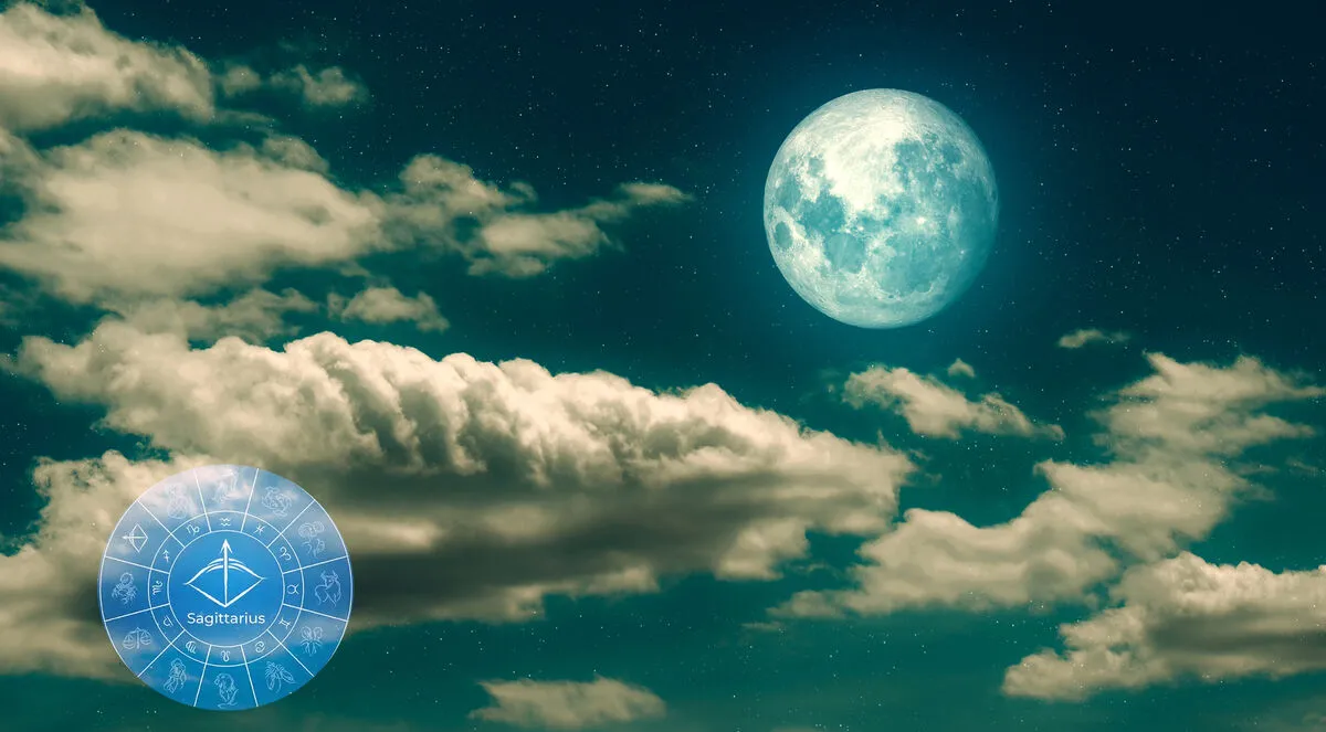 Telihold Shining,Full,Moon,And,Stars,In,The,Night,Sky.,Night