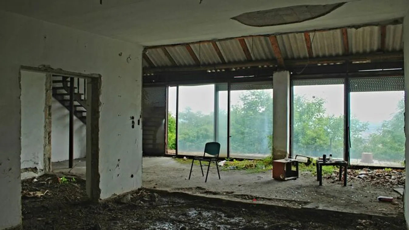 Rejtélyesen tűntek el egy budai víkendház lakói